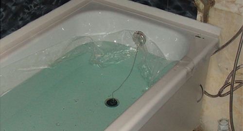 Установкой акрилового вкладыша | Онега